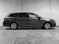 Peugeot 308 sw 1.2 puretech blue lease executive 110pk 2020, g-378-st - afbeelding 38 van  40
