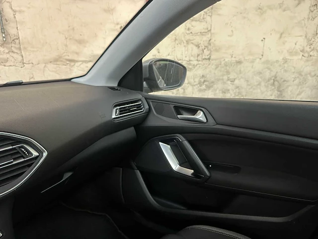 Peugeot 308 sw 1.2 puretech style 131pk 2016, jl-799-x - afbeelding 21 van  41
