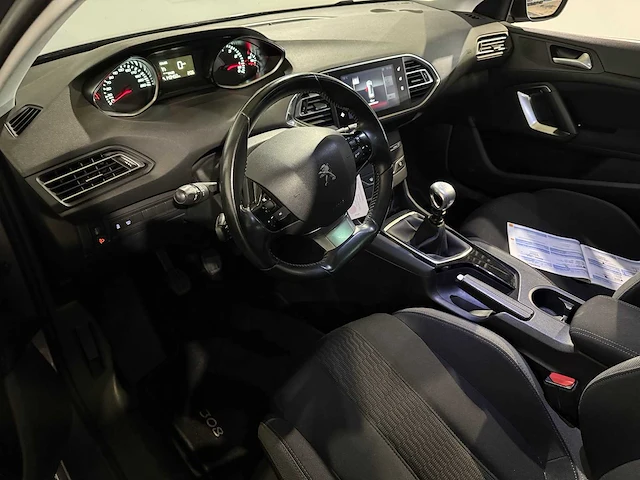 Peugeot 308 sw 1.2 puretech style, kp-048-x - afbeelding 13 van  14