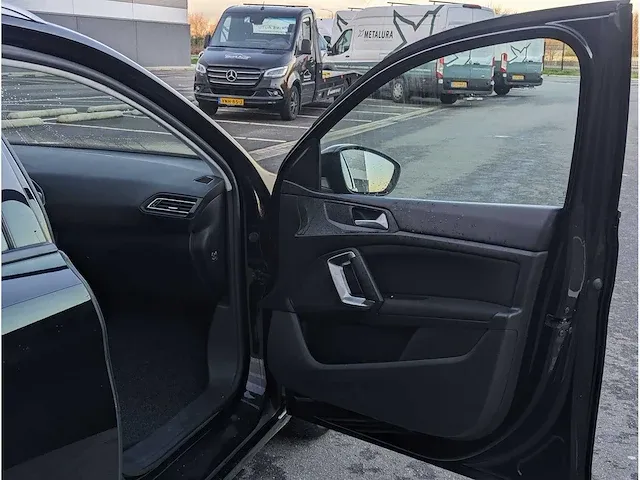 Peugeot 308 sw 1.2 puretech | xf-540-n - afbeelding 8 van  26