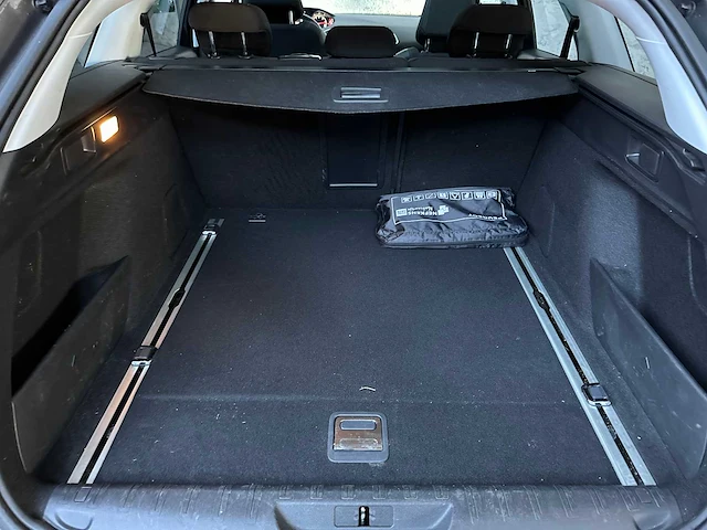 Peugeot 308 sw 1.5 bluehdi b.l.pre. 131pk 2019, xs-786-d - afbeelding 27 van  43