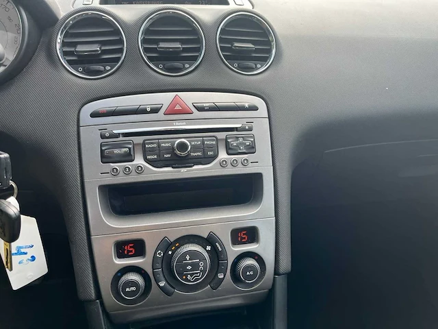 Peugeot 308 sw 1.6 vti blue lease, 64-plj-6 - afbeelding 3 van  17