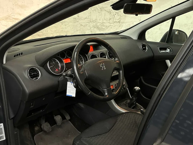 Peugeot 308 sw 1.6 vti x-line 120pk 2010, 9-xvg-87 - afbeelding 16 van  38