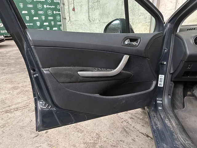Peugeot 308 sw 1.6 vti x-line 120pk 2010, 9-xvg-87 - afbeelding 26 van  38