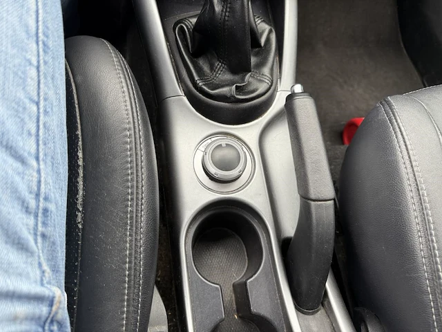 Peugeot 4007, 2011 - afbeelding 7 van  34