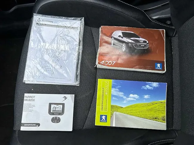 Peugeot 4007 2.4 st 7p. | 34-kjv-6 - afbeelding 18 van  32