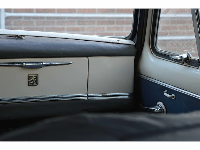 Peugeot 403 | fr registratie | 1959 | 2de eigenaar | - afbeelding 71 van  76