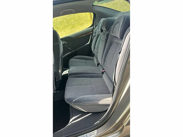 Peugeot 407 2.2-16v xt 2004 | 98-pb-xt i - afbeelding 4 van  17