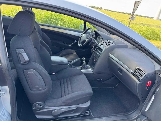Peugeot 407 coupé 2.2-16v référence 95-sp-ls - afbeelding 23 van  24