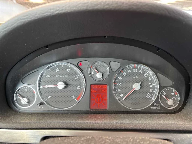 Peugeot 407 coupé 2.2-16v référence, sb-150-x - afbeelding 16 van  17