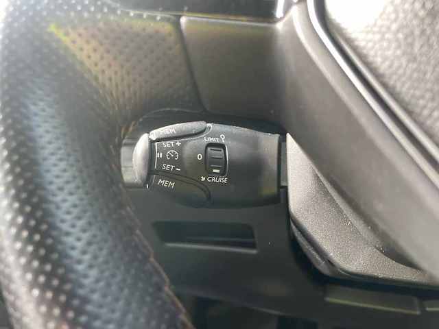 Peugeot 5008 1.2 pt bl. gt-line , ; rp-669-f - afbeelding 7 van  27