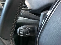 Peugeot 5008 1.2 pt bl. premium 131pk 2020, h-094-hs - afbeelding 11 van  42
