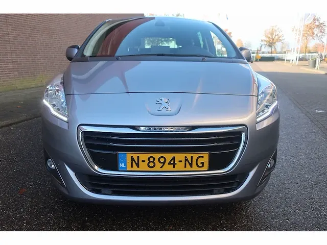 Peugeot 5008 1.2 puret active 5p, n-894-ng - afbeelding 8 van  16