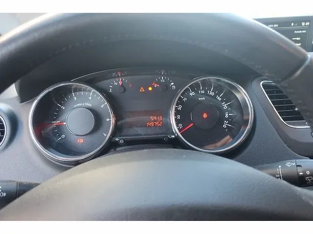 Peugeot 5008 1.2 puret active 5p, n-894-ng - afbeelding 16 van  16