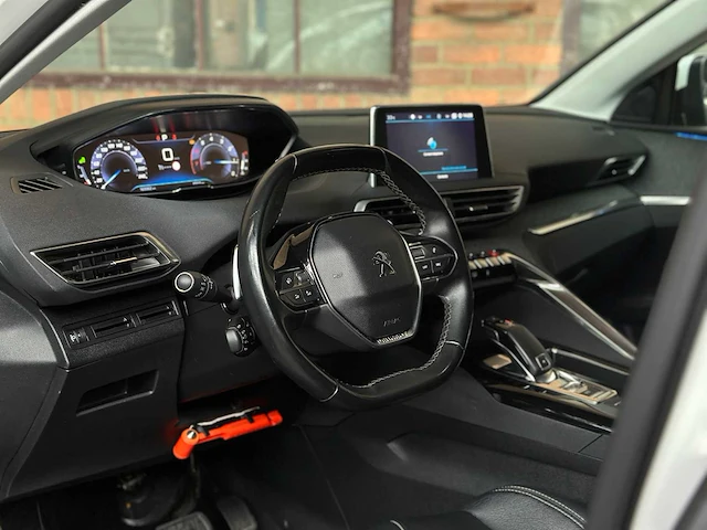 Peugeot 5008 1.2 puretech allure 131pk 2018 7-persoons, tx-880-h - afbeelding 9 van  40