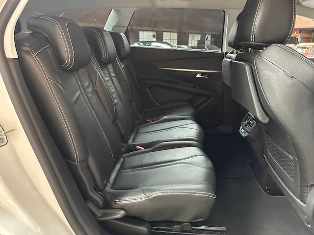 Peugeot 5008 1.2 puretech allure 131pk 2018 7-persoons, tx-880-h - afbeelding 30 van  40