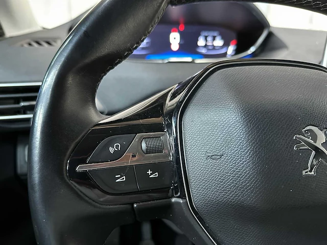 Peugeot 5008 1.2 puretech allure 131pk 2019, xr-490-g - afbeelding 14 van  44