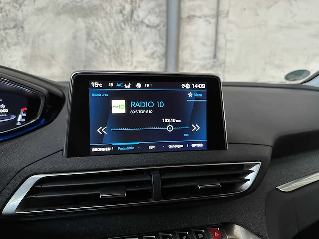 Peugeot 5008 1.2 puretech allure 131pk 2019, xr-490-g - afbeelding 21 van  44