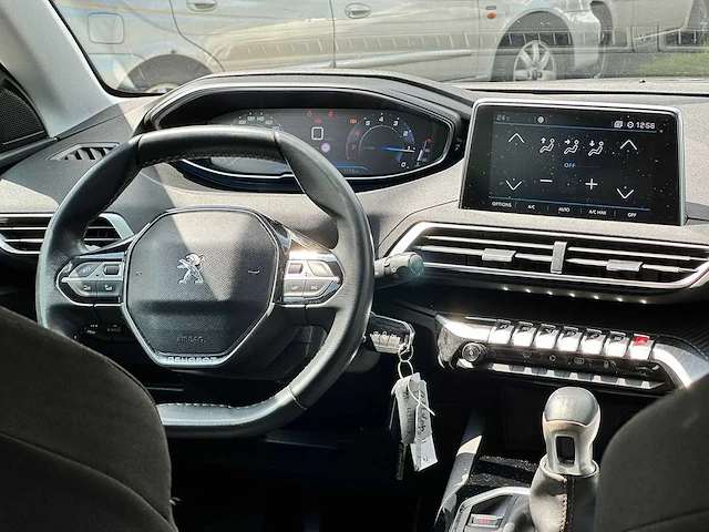 Peugeot 5008 1.2 puretech blue lease executive automaat, zd-424-x! - afbeelding 4 van  17
