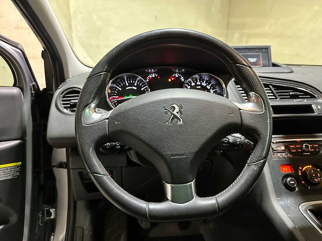 Peugeot 5008 1.2 puretech style 5p. 131pk 2015, gl-399-v - afbeelding 10 van  36