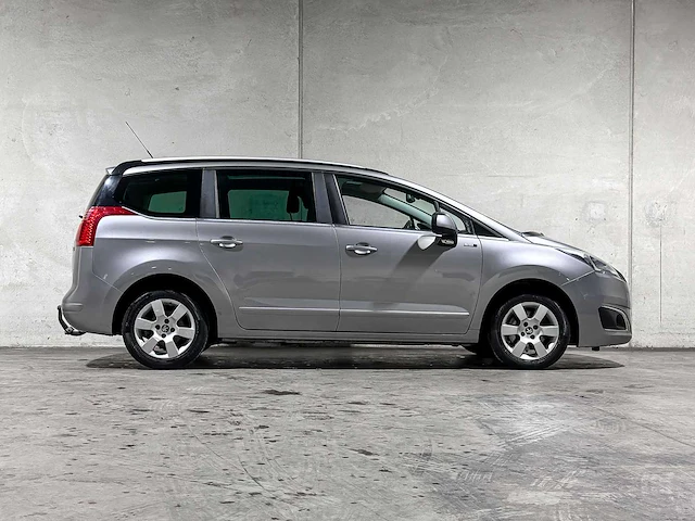 Peugeot 5008 1.2 puretech style 5p. 131pk 2015, gl-399-v - afbeelding 35 van  36