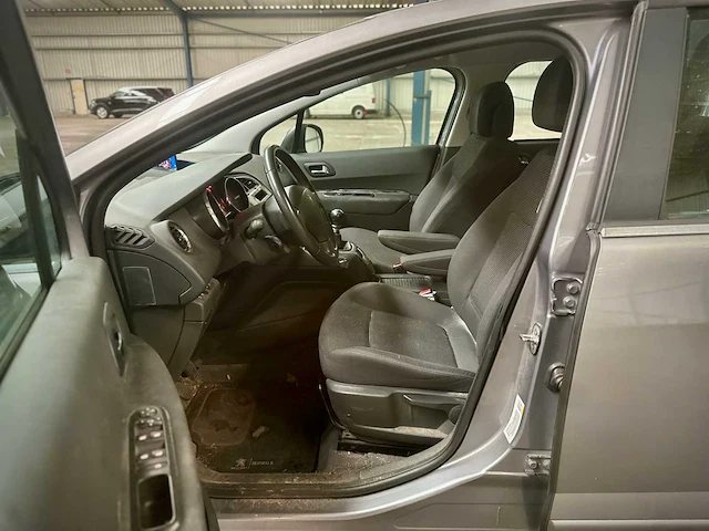 Peugeot 5008 1.2 puretech style 7p; rb-787-k - afbeelding 10 van  14