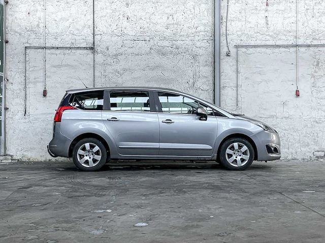 Peugeot 5008 1.6 thp active 5p. 156pk 2014, 6-tlr-63 - afbeelding 2 van  43