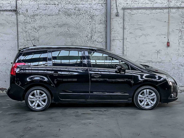 Peugeot 5008 1.6 thp b.l. exe 7p. 156pk 2011 (origineel-nl), 44-rhj-9 - afbeelding 37 van  38