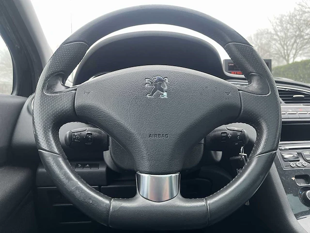 Peugeot 5008 1.6 thp blue lease executive - 7 persoons - 2010 | 08-lvn-2 - afbeelding 6 van  26