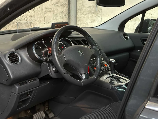 Peugeot 5008 1.6 thp gt 5p. 156pk 2010, 55-lsj-2 - afbeelding 14 van  44
