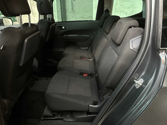 Peugeot 5008 1.6 thp gt 5p. 156pk 2010, 55-lsj-2 - afbeelding 33 van  44