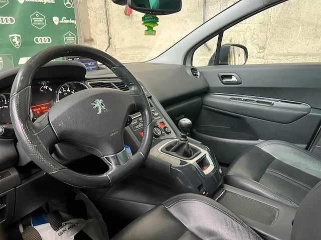 Peugeot 5008 1.6 thp gt 7p. 156pk 2010, 54-nnt-1 - afbeelding 25 van  31