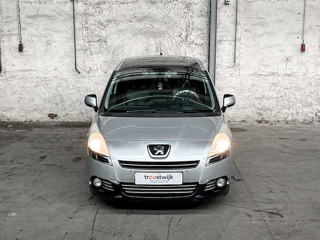Peugeot 5008 1.6 thp gt 7p. 156pk 2010, 54-nnt-1 - afbeelding 4 van  31