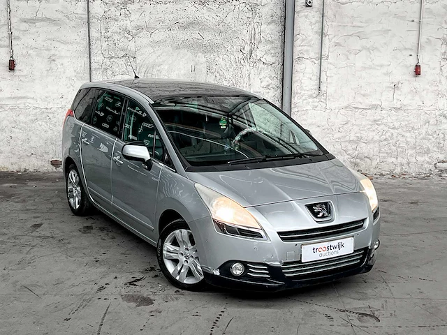 Peugeot 5008 1.6 thp gt 7p. 156pk 2010, 54-nnt-1 - afbeelding 6 van  31