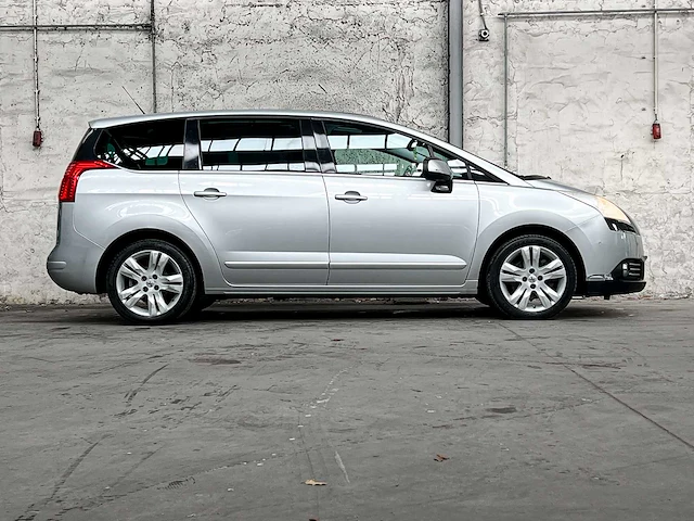 Peugeot 5008 1.6 thp gt 7p. 156pk 2010, 54-nnt-1 - afbeelding 7 van  31