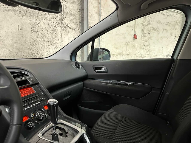 Peugeot 5008 1.6 thp st 5p. 156pk 2010, 84-nnh-8 - afbeelding 10 van  35