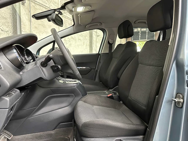 Peugeot 5008 1.6 thp st 5p. 156pk 2010, 84-nnh-8 - afbeelding 18 van  35