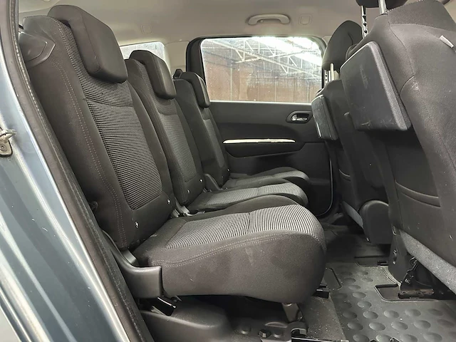 Peugeot 5008 1.6 thp st 5p. 156pk 2010, 84-nnh-8 - afbeelding 24 van  35