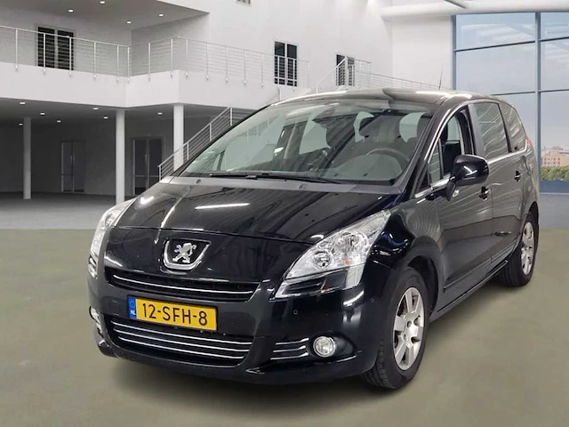 Peugeot 5008 1.6 thp st 5persoons 2010 | 12-sfh-8 - afbeelding 1 van  32