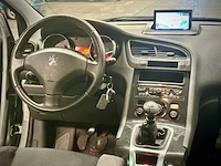 Peugeot 5008 1.6 thp st 7p , 84-nnf-9 - afbeelding 6 van  15