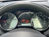 Peugeot 5008 1.6 turbo active 5persoons 2012 | 66-zfp-7 - afbeelding 5 van  19