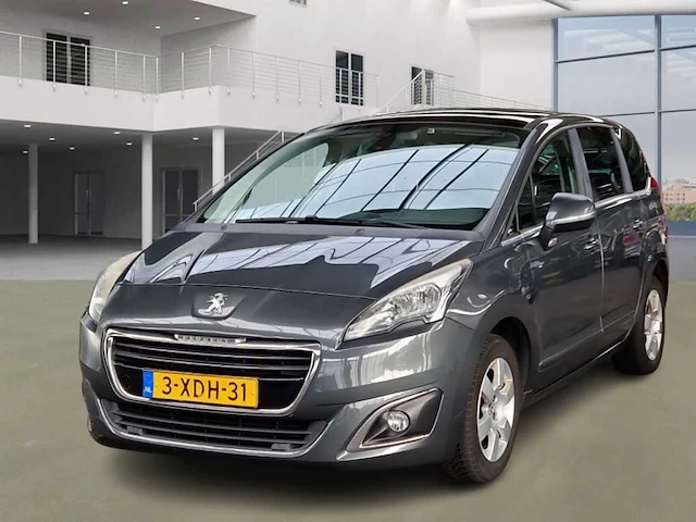 Peugeot 5008 1.6 turbo active 7p , ; 3-xdh-31 - afbeelding 1 van  19
