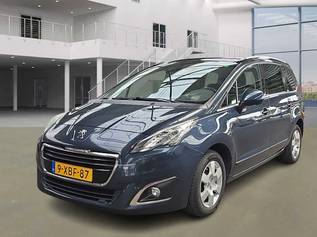 Peugeot 5008 1.6 turbo allure 5persoons 2014 | 9-xbf-87 - afbeelding 1 van  9