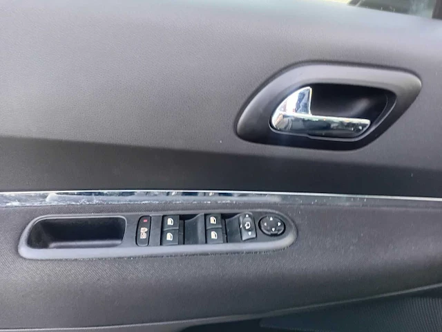 Peugeot 5008 1.6 turbo st 5p, 48-rsb-4 - afbeelding 9 van  26