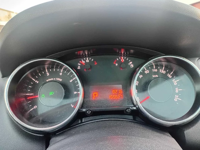 Peugeot 5008 1.6 turbo st 5p, 48-rsb-4 - afbeelding 19 van  26