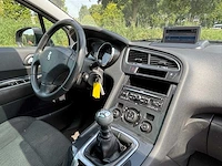 Peugeot 5008 1.6 turbo st 7p; 84-nnf-9 - afbeelding 10 van  13