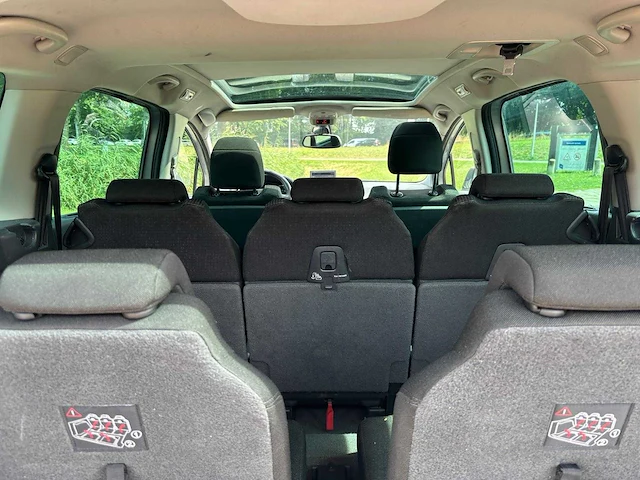 Peugeot 5008 1.6 turbo st 7p; 84-nnf-9 - afbeelding 11 van  13