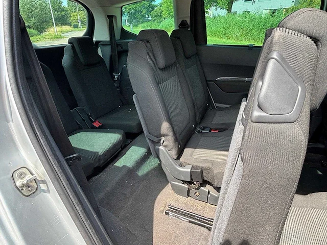 Peugeot 5008 1.6 turbo st 7p; 84-nnf-9 - afbeelding 13 van  13