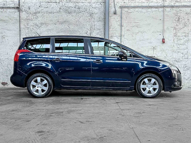 Peugeot 5008 1.6 vti b lease 5p 120pk 2011, 46-prk-7 - afbeelding 32 van  34