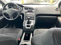 Peugeot 5008 1.6 vti sr 7persoons 2010 | 88-nbk-8 - afbeelding 7 van  19